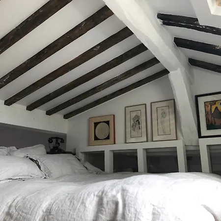 Apartment Au Coeur De Saint Germain Des Pres